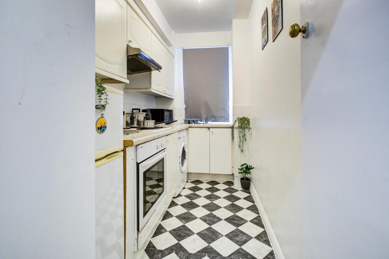 Evelyn Beautiful 2 Bedroom Apartment 런던 외부 사진